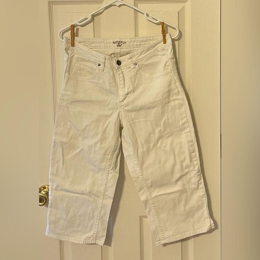 Levi's White Capris Jeans High-Waisted